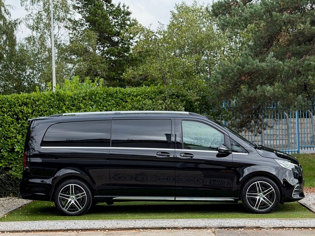 USED 2024 24 MERCEDES-BENZ V-CLASS 2.0 V300d Premium MPV 5dr Diesel G-Tronic+ Euro 6 (s/s) (7 Seat, Extra Long) (237 ps) EXTRA LONG VAT QUALIFYING LATEST VIRTUAL COCKPIT DASH TABLES
