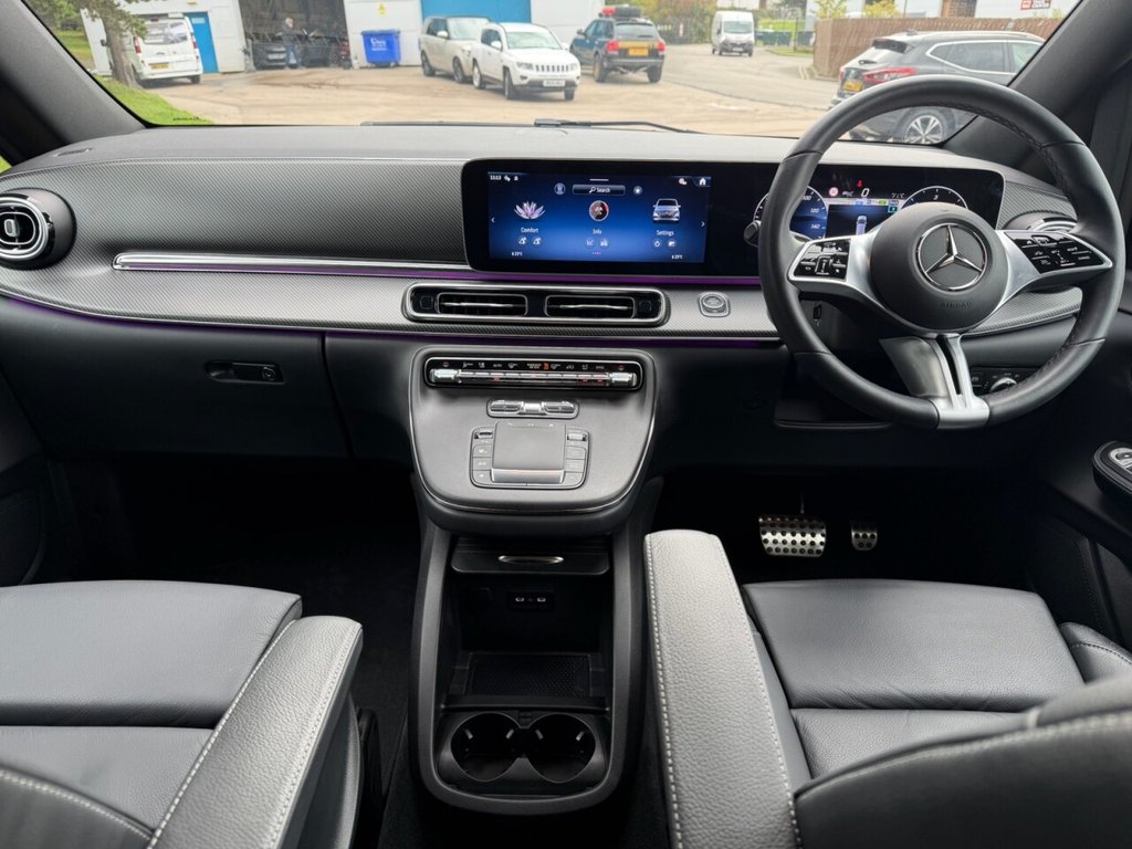 USED 2024 24 MERCEDES-BENZ V-CLASS 2.0 V300d Premium MPV 5dr Diesel G-Tronic+ Euro 6 (s/s) (7 Seat, Extra Long) (237 ps) EXTRA LONG VAT QUALIFYING LATEST VIRTUAL COCKPIT DASH TABLES