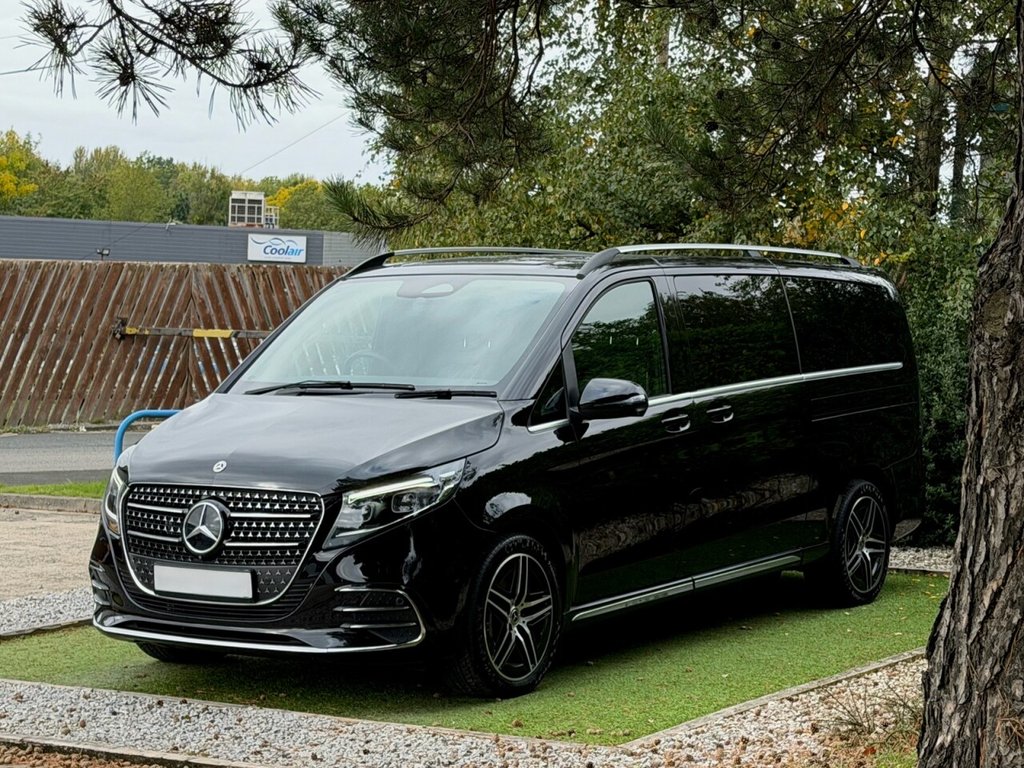USED 2024 24 MERCEDES-BENZ V-CLASS 2.0 V300d Premium MPV 5dr Diesel G-Tronic+ Euro 6 (s/s) (7 Seat, Extra Long) (237 ps) EXTRA LONG VAT QUALIFYING LATEST VIRTUAL COCKPIT DASH TABLES