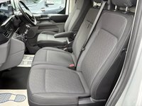 USED 2024 24 FORD TRANSIT CUSTOM Silver 2.0 EcoBlue Limited Van, 27,705 miles, 1 owner, Euro 6 ULEZ, 6-speed, A/C, Rear Camera, Alloy Wheeks, Full Service History, price +20% VAT. REAR VIEW CAMARA" APPLE CAR PLAY