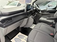 USED 2024 24 FORD TRANSIT CUSTOM Silver 2.0 EcoBlue Limited Van, 27,705 miles, 1 owner, Euro 6 ULEZ, 6-speed, A/C, Rear Camera, Alloy Wheeks, Full Service History, price +20% VAT. REAR VIEW CAMARA" APPLE CAR PLAY