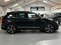 USED 2020 70 VOLKSWAGEN TIGUAN 1.5 TSI R-Line SUV 5dr Petrol DSG Euro 6 (s/s) (150 ps) PANROOF+20"S+DEEPBLACK+PARKCAM