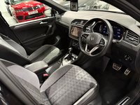USED 2020 70 VOLKSWAGEN TIGUAN 1.5 TSI R-Line SUV 5dr Petrol DSG Euro 6 (s/s) (150 ps) PANROOF+20"S+DEEPBLACK+PARKCAM