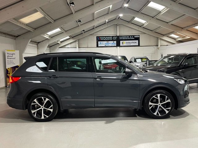 View our SEAT TARRACO