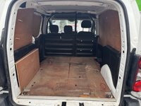 USED 2018 68 CITROEN BERLINGO 1.6 BlueHDi 850 Enterprise Panel Van 5dr Diesel Manual L1 (112 g/km, 100 bhp) This 2018 Citroen Berlingo 1.6 BlueHDi 850 Enterprise L1 5dr presents an exceptional ownership history, having been meticulously maintained by a single owner from new. This Euro 6 compliant diesel van boasts a robust 1.6 litre engine delivering 100 bhp, coupled with an impressive fuel economy of 66 mpg, making it an economical choice for your business needs. Its Enterprise trim level ensures a practical and functional interior, while the MOT remains valid until September 2026.