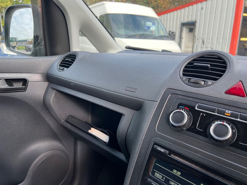 Volkswagen Caddy dashboard reference showing dashboard layout
