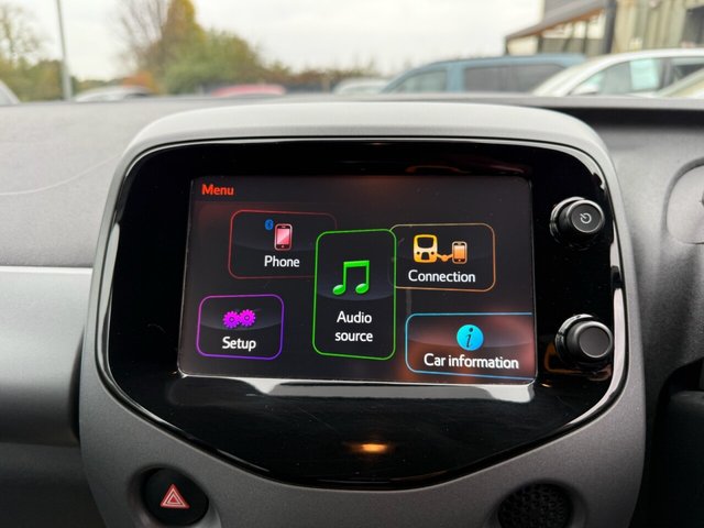 2018 TOYOTA AYGO - Photo 6