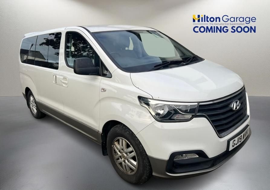View our HYUNDAI i800