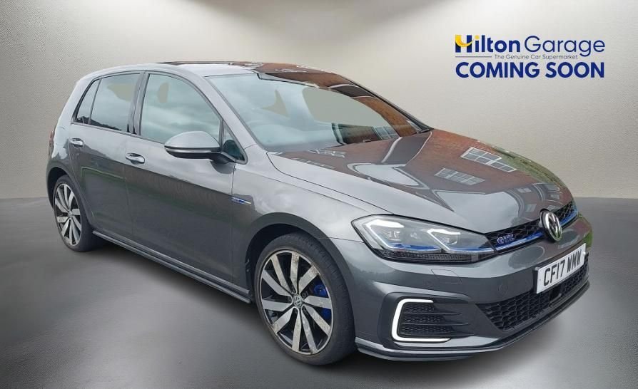 View our VOLKSWAGEN GOLF