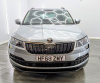 USED 2018 68 SKODA KAROQ 2.0 TDI SE Technology SUV 5dr Diesel Manual 4WD Euro 6 (s/s) (150 ps) 17'' ALLOY WHEELS , FRONT AND REAR PARKING SENSORS, SERVICE HISTORY - LATEST NOV.2025, APPLE CARPLAY / ANDOID AUTO , BLUETOOH CONNECTIVITY , CRUISE CONTROL , SAT NAV