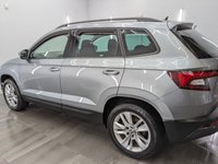 USED 2018 68 SKODA KAROQ 2.0 TDI SE Technology SUV 5dr Diesel Manual 4WD Euro 6 (s/s) (150 ps) 17'' ALLOY WHEELS , FRONT AND REAR PARKING SENSORS, SERVICE HISTORY - LATEST NOV.2025, APPLE CARPLAY / ANDOID AUTO , BLUETOOH CONNECTIVITY , CRUISE CONTROL , SAT NAV
