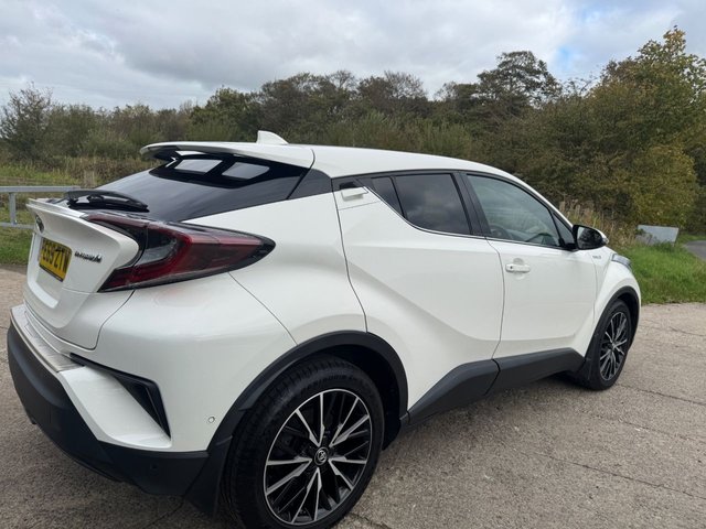 2019 Toyota C-HR 1.8L Excel 5dr - Photo 5