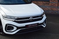 USED 2024 73 VOLKSWAGEN T-ROC 1.5 TSI R-Line SUV 5dr Petrol DSG Euro 6 (s/s) (150 ps) PANORAMIC ROOF / REAR CAMERA