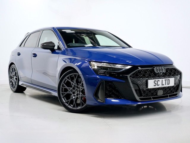 2025 25 Audi Rs3 2.5 TFSI Carbon Black Sportback 5dr Petrol S Tronic quattro Euro 6 (s/s) (400 ps)