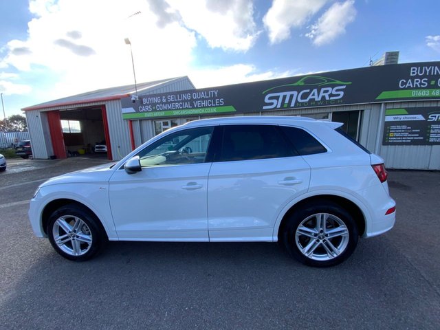 View our AUDI Q5