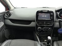 USED 2017 17 RENAULT CLIO 1.5 dCi Dynamique S Nav Hatchback 5dr Diesel Manual Euro 6 (s/s) (90 ps) 17'' ALLOY WHEELS ,REAR PARKING SENSORS, SERVICE HISTORY , BLUETOOH CONNECTIVITY , SPEED LIMITER , A/C