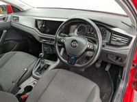 USED 2018 18 VOLKSWAGEN POLO 1.0 SE Hatchback 5dr Petrol Manual Euro 6 (s/s) (65 ps) 15'' ALLOY WHEELS, APPLE CARPLAY - ANDROID AUTO  , BLUETOOTH CONNECTIVITY , HEATED CLOTH SEATS , MIRROR LINK , A/C