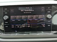 USED 2018 18 VOLKSWAGEN POLO 1.0 SE Hatchback 5dr Petrol Manual Euro 6 (s/s) (65 ps) 15'' ALLOY WHEELS, APPLE CARPLAY - ANDROID AUTO  , BLUETOOTH CONNECTIVITY , HEATED CLOTH SEATS , MIRROR LINK , A/C