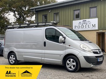2011 VAUXHALL VIVARO