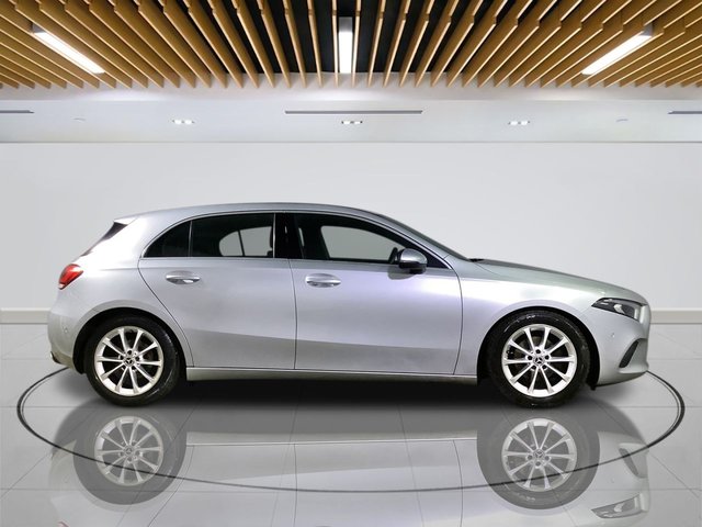 2018 Mercedes-Benz A-Class 1.3L Sport 5dr - Photo 9