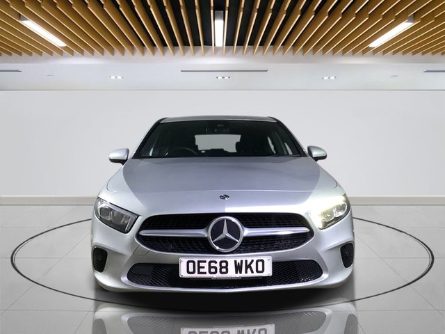 2018 Mercedes-Benz A-Class 1.3L Sport 5dr - Photo 2