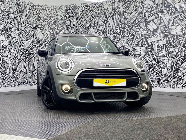 2020 MINI Hatch 1.5L Cooper Sport 3dr - Photo 4