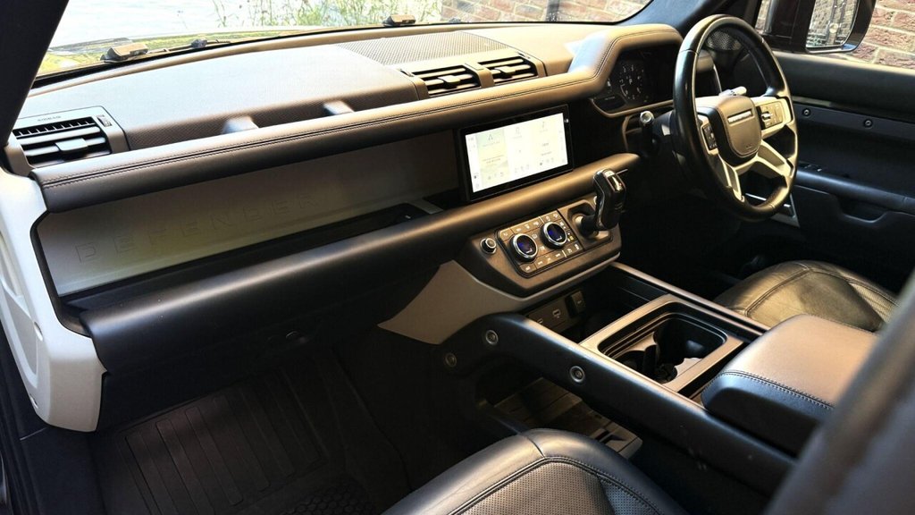 USED 2020 LAND ROVER DEFENDER 110 2.0 SD4 HSE Auto 4WD Euro 6 (s/s) 5dr IF YOU ARE SELLING PLEASE CALL