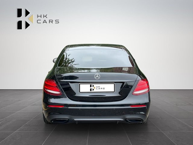 2019 MERCEDES-BENZ E-CLASS 2.0 E220d AMG Line Night Edition (Premium) Saloon 4dr Diesel G-Tronic+ Euro 6 (s/s) (194 ps) - Photo 3