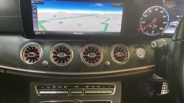 2019 MERCEDES-BENZ E-CLASS 2.0 E220d AMG Line Night Edition (Premium) Saloon 4dr Diesel G-Tronic+ Euro 6 (s/s) (194 ps) - Photo 9