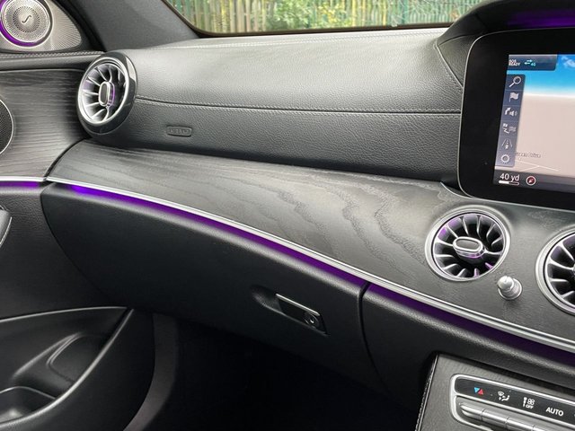 2019 MERCEDES-BENZ E-CLASS 2.0 E220d AMG Line Night Edition (Premium) Saloon 4dr Diesel G-Tronic+ Euro 6 (s/s) (194 ps) - Photo 6