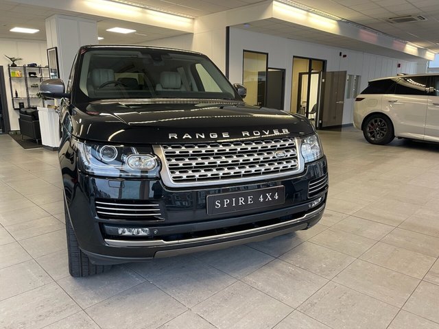 View our LAND ROVER RANGE ROVER