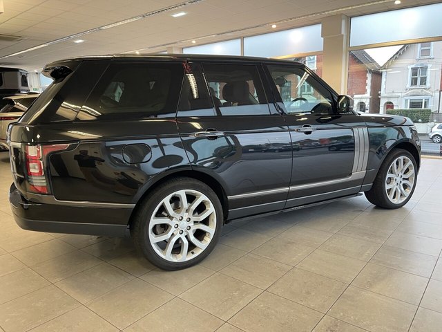 View our LAND ROVER RANGE ROVER