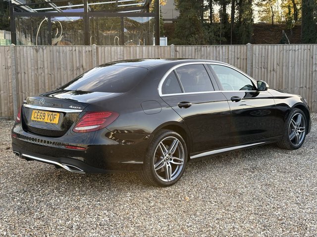 2019 Mercedes-Benz E-CLASS - Photo 5