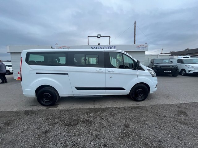 2021 Ford Tourneo Custom - Photo 4