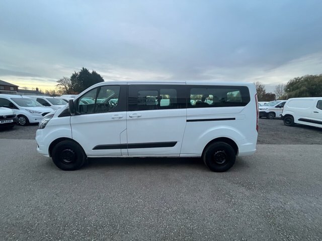 2021 Ford Tourneo Custom - Photo 9