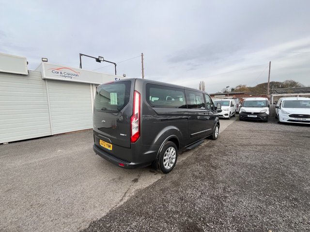 2022 Ford Tourneo Custom 2L Titanium 5dr - Photo 10