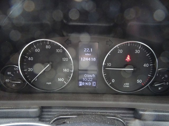 2008 Mercedes-Benz C-Class 2.1L Se 2dr - Photo 4