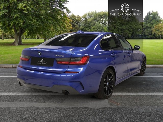 2021 BMW 3 SERIES - Photo 2