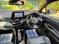 USED 2022 72 TOYOTA C-HR 1.8 VVT-h GPF Design SUV 5dr Petrol Hybrid CVT Euro 6 (s/s) (122 ps) CarPlay, Heated Seats, Reverse Camera