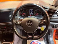 USED 2018 18 VOLKSWAGEN T-ROC 1.5 TSI EVO SE SUV 5dr Petrol Manual Euro 6 (s/s) (150 ps) Beats Soundpack. Black Roof.