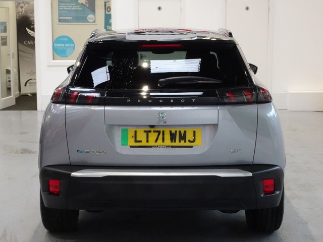 2021 PEUGEOT E-2008 50kWh GT SUV 5dr Electric Auto (136 ps) - Photo 12