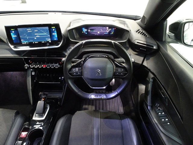 2021 PEUGEOT E-2008 50kWh GT SUV 5dr Electric Auto (136 ps) - Photo 4
