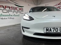 USED 2020 70 TESLA Model 3 (Dual Motor) Performance Saloon 4dr Electric Auto 4WDE (Performance Upgrade) (449 bhp) 2 keys, white leather, pan roof,NAV