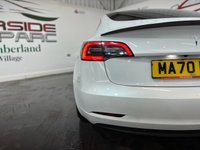 USED 2020 70 TESLA Model 3 (Dual Motor) Performance Saloon 4dr Electric Auto 4WDE (Performance Upgrade) (449 bhp) 2 keys, white leather, pan roof,NAV