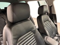 USED 2011 61 VOLKSWAGEN PASSAT ESTATE 1.4 TSI BlueMotion Tech HIghline Estate 5D=dr Petrol DSG Euro 5 (s/s) (122 ps) Automatic DSG Petrol Euro 6 Generous Specification,  Full Leather Interior , Heated Seats , Multi Function Leather Steering Wheel