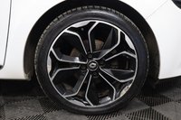 USED 2019 19 RENAULT CLIO 1.5 dCi Iconic Hatchback 5dr Diesel Manual Euro 6 (s/s) (90 ps) SAT NAV / BLUETOOTH / CRUISE CONTROL / FINANCE AVAILABLE