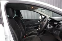 USED 2019 19 RENAULT CLIO 1.5 dCi Iconic Hatchback 5dr Diesel Manual Euro 6 (s/s) (90 ps) SAT NAV / BLUETOOTH / CRUISE CONTROL / FINANCE AVAILABLE