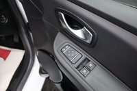 USED 2019 19 RENAULT CLIO 1.5 dCi Iconic Hatchback 5dr Diesel Manual Euro 6 (s/s) (90 ps) SAT NAV / BLUETOOTH / CRUISE CONTROL / FINANCE AVAILABLE