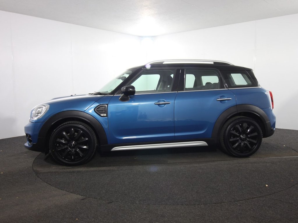 USED 2019 69 MINI COUNTRYMAN 1.5 Cooper Classic SUV 5dr Petrol Steptronic Euro 6 (s/s) (136 ps) AUTO WIPERS - CRUISE CONTROL
