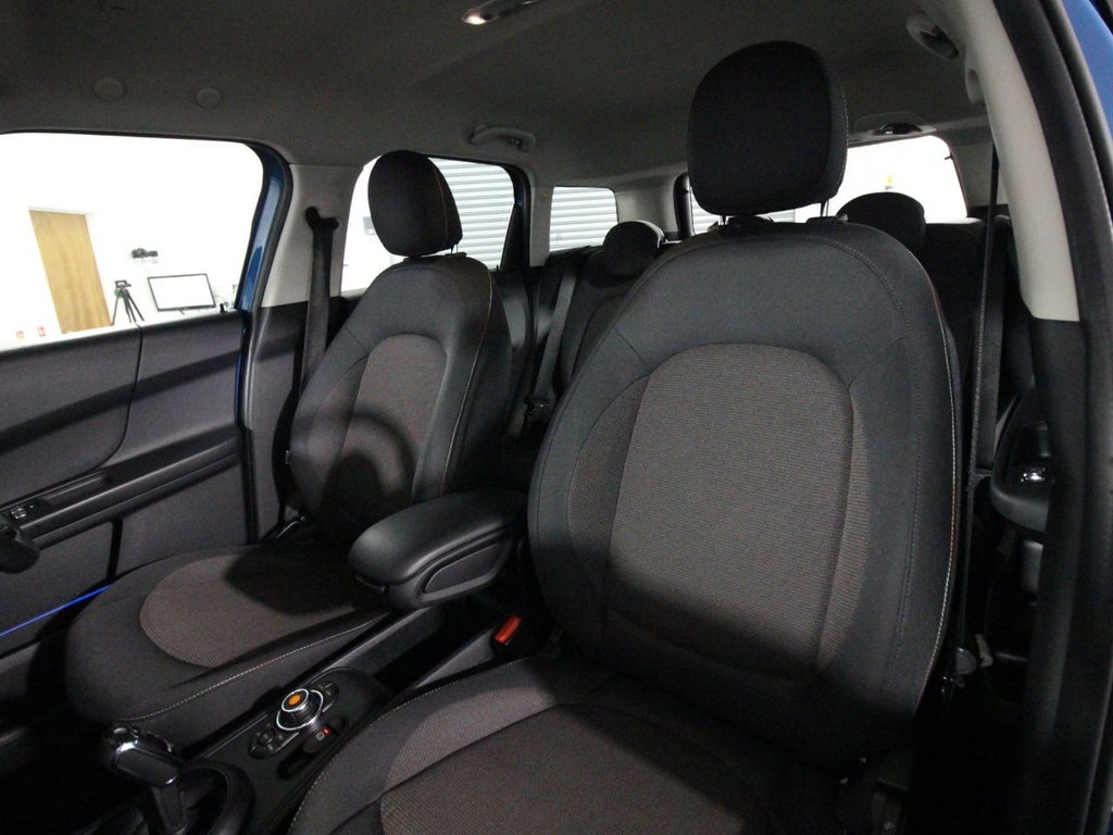 USED 2019 69 MINI COUNTRYMAN 1.5 Cooper Classic SUV 5dr Petrol Steptronic Euro 6 (s/s) (136 ps) AUTO WIPERS - CRUISE CONTROL
